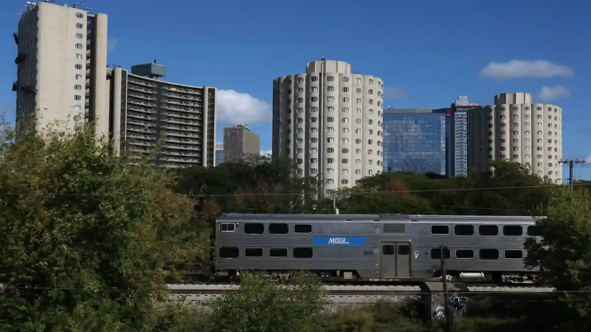 Open House Chicago 2025نمایش مسکن برتاند و مزرعه قارچ🍄